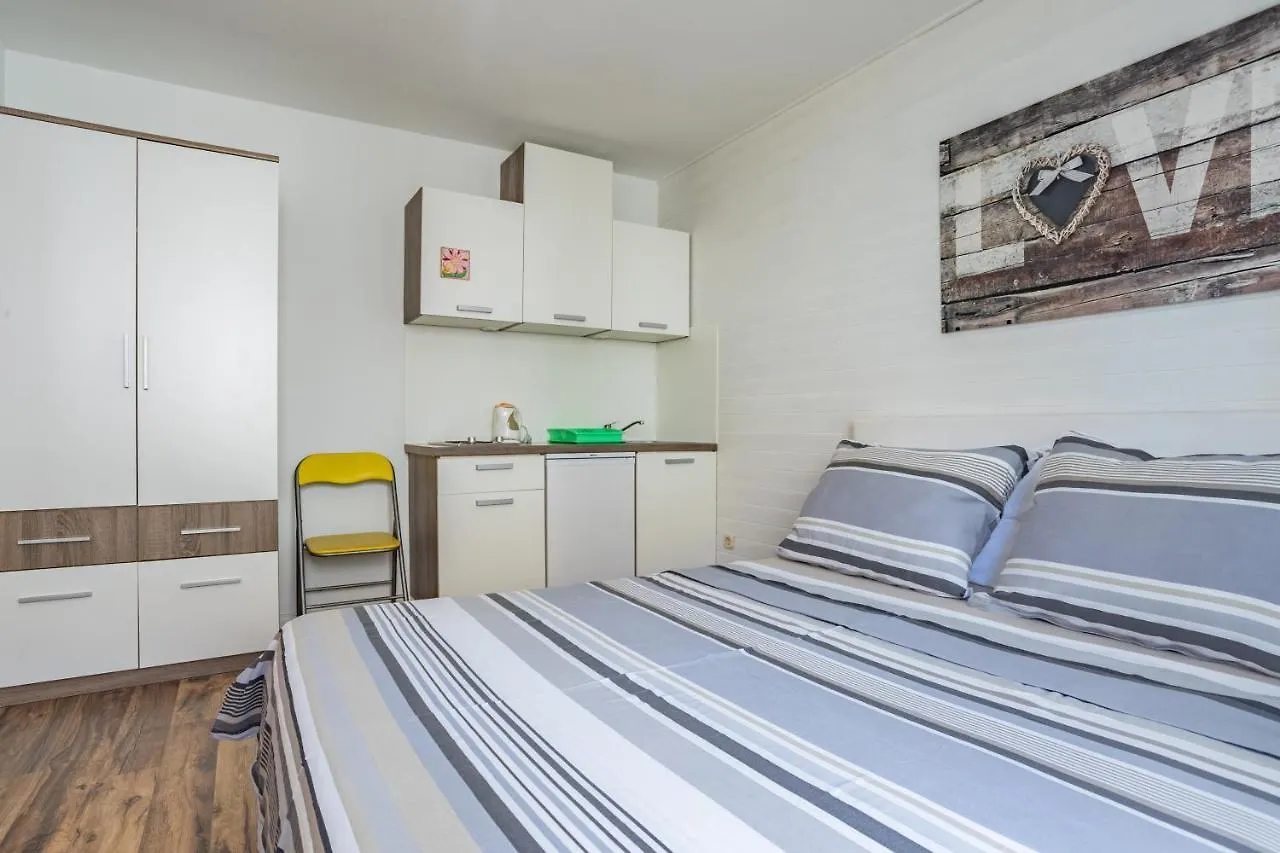 Apartments Nina Zadar