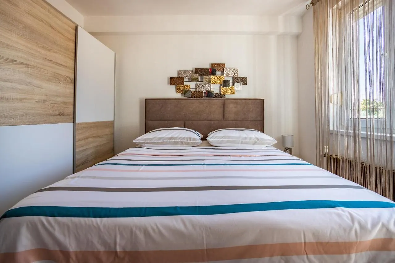Apartments Nina Zadar