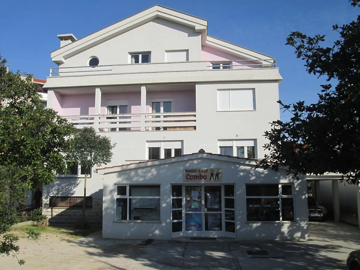 Apartments Nina Zadar