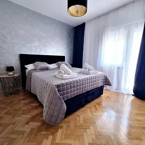 Apartment Lucy - Free Private Parking, Zadar